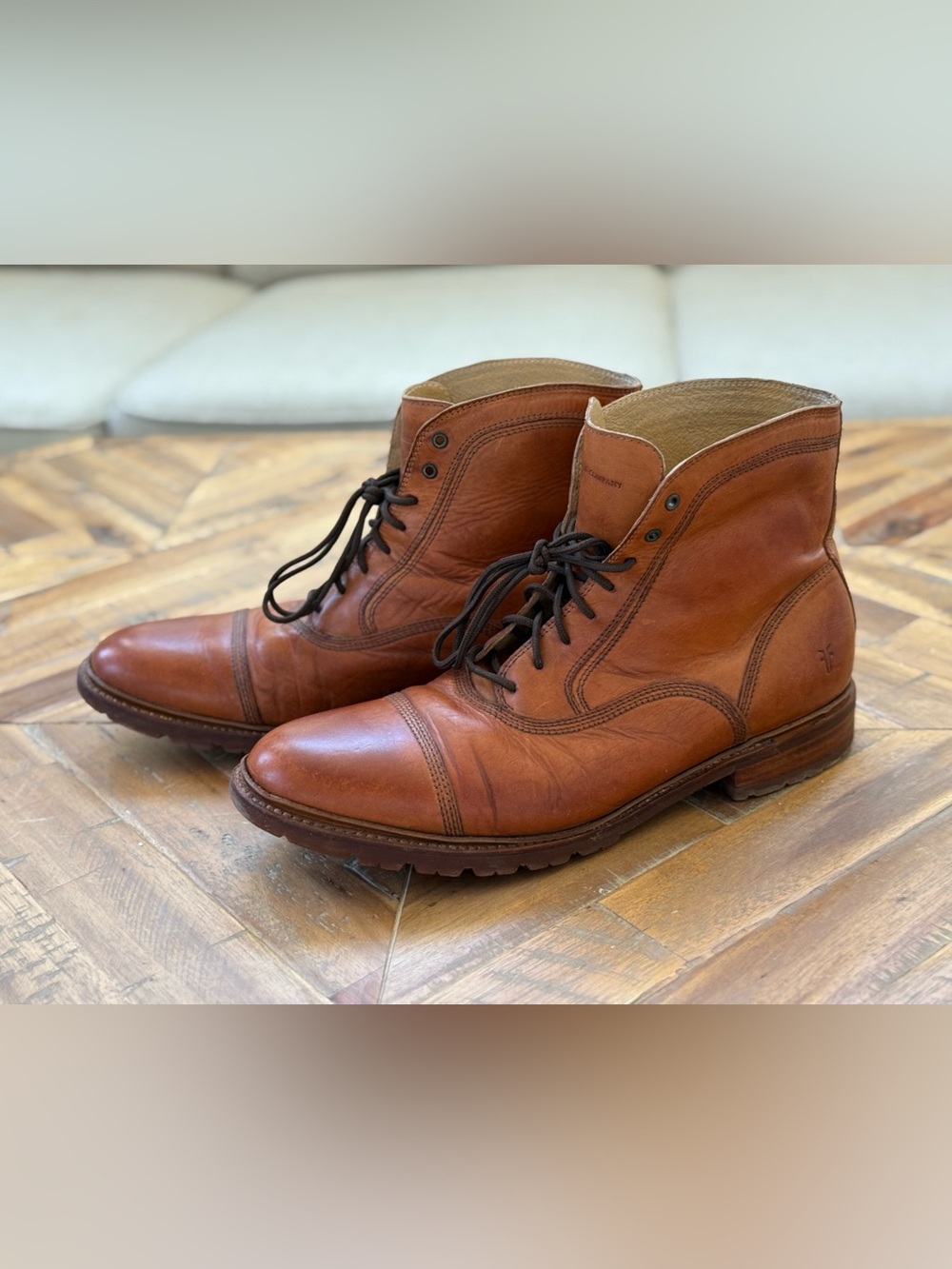 FRYE AND CO. Cognac Brown Leather Lace-Up Cap-Toe Boots